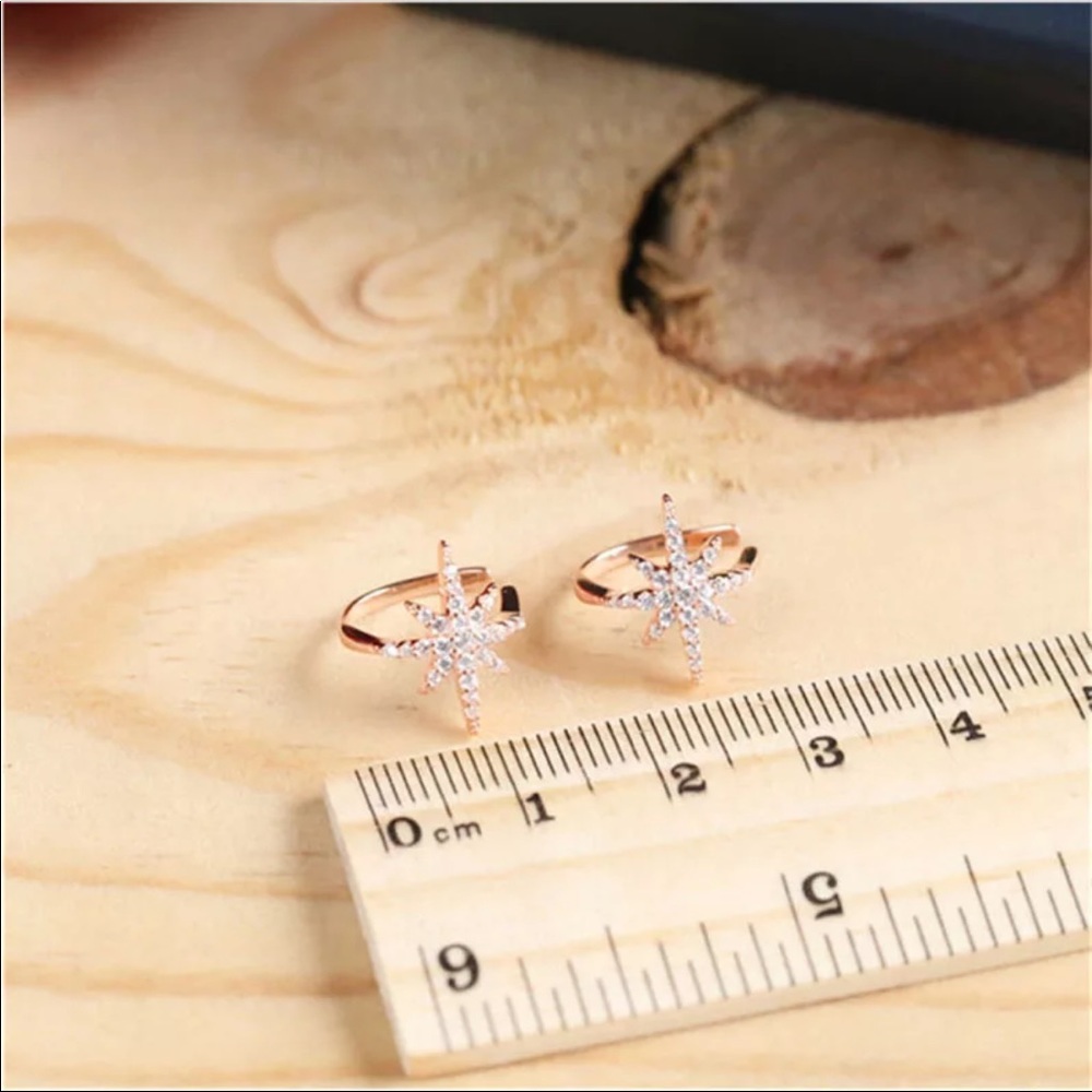Star Cz Ear Cuff (1 pc) - Picture 3 of 4